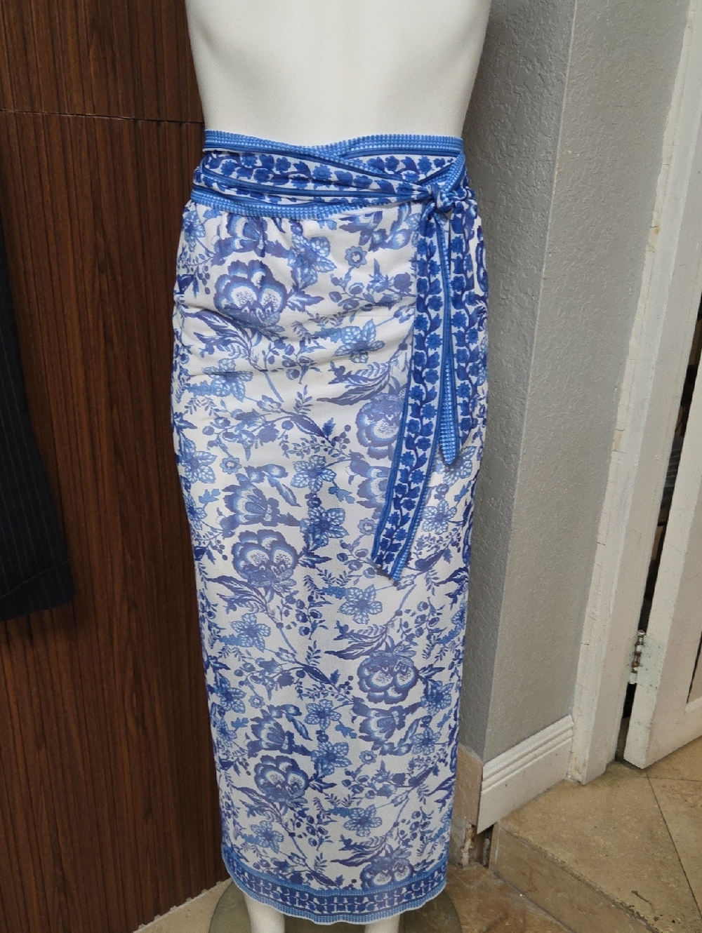 Women’s Blue Floral Sarong Wrap Skirt - Brand Unspecified